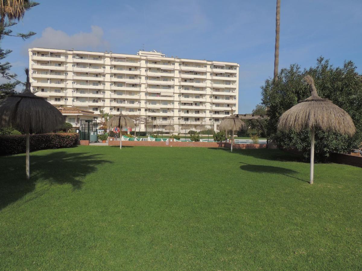 トレモリノスCarihuela Palace Studio 303 Beach Playaアパートメント エクステリア 写真