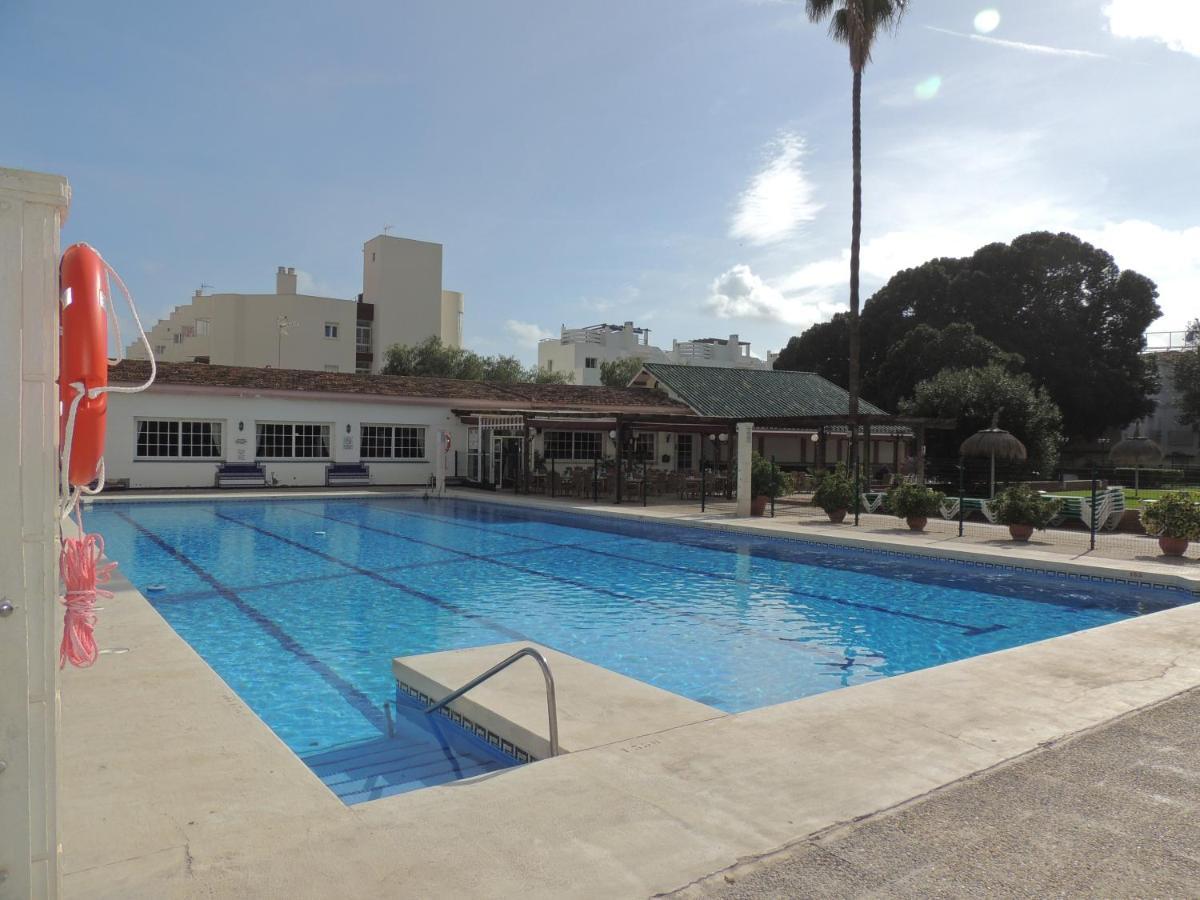 トレモリノスCarihuela Palace Studio 303 Beach Playaアパートメント エクステリア 写真