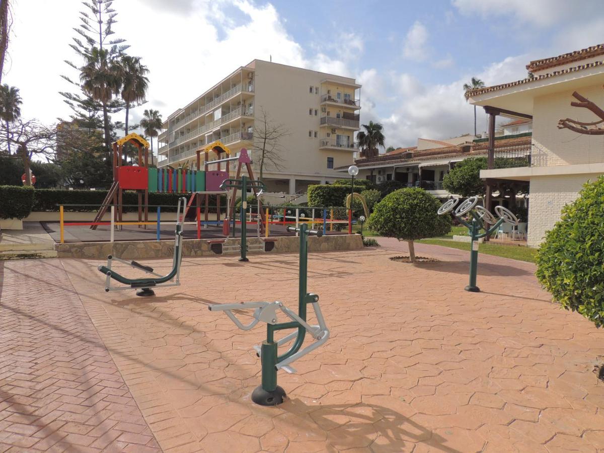 トレモリノスCarihuela Palace Studio 303 Beach Playaアパートメント エクステリア 写真